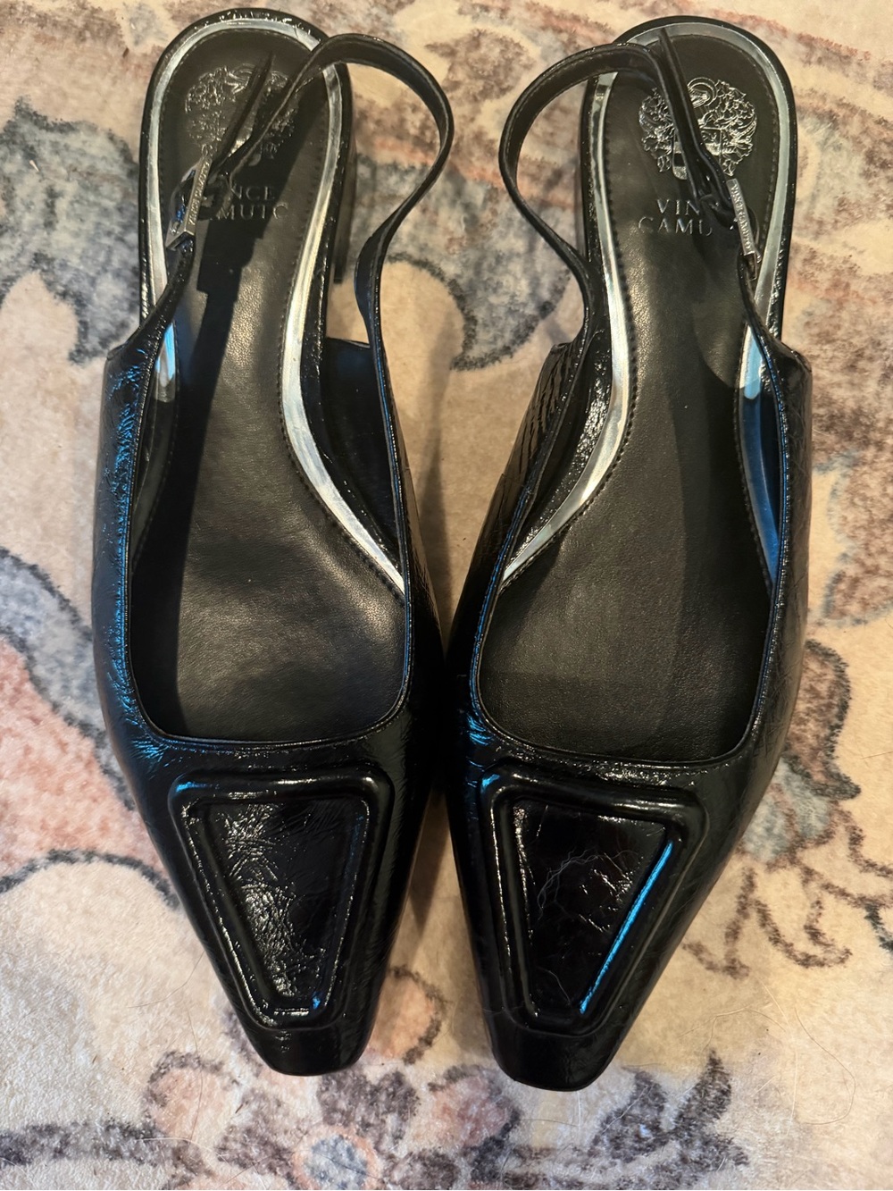 Vince Camuto Black Patent Slingback Pointed-Toe Flats/small block heel size 10